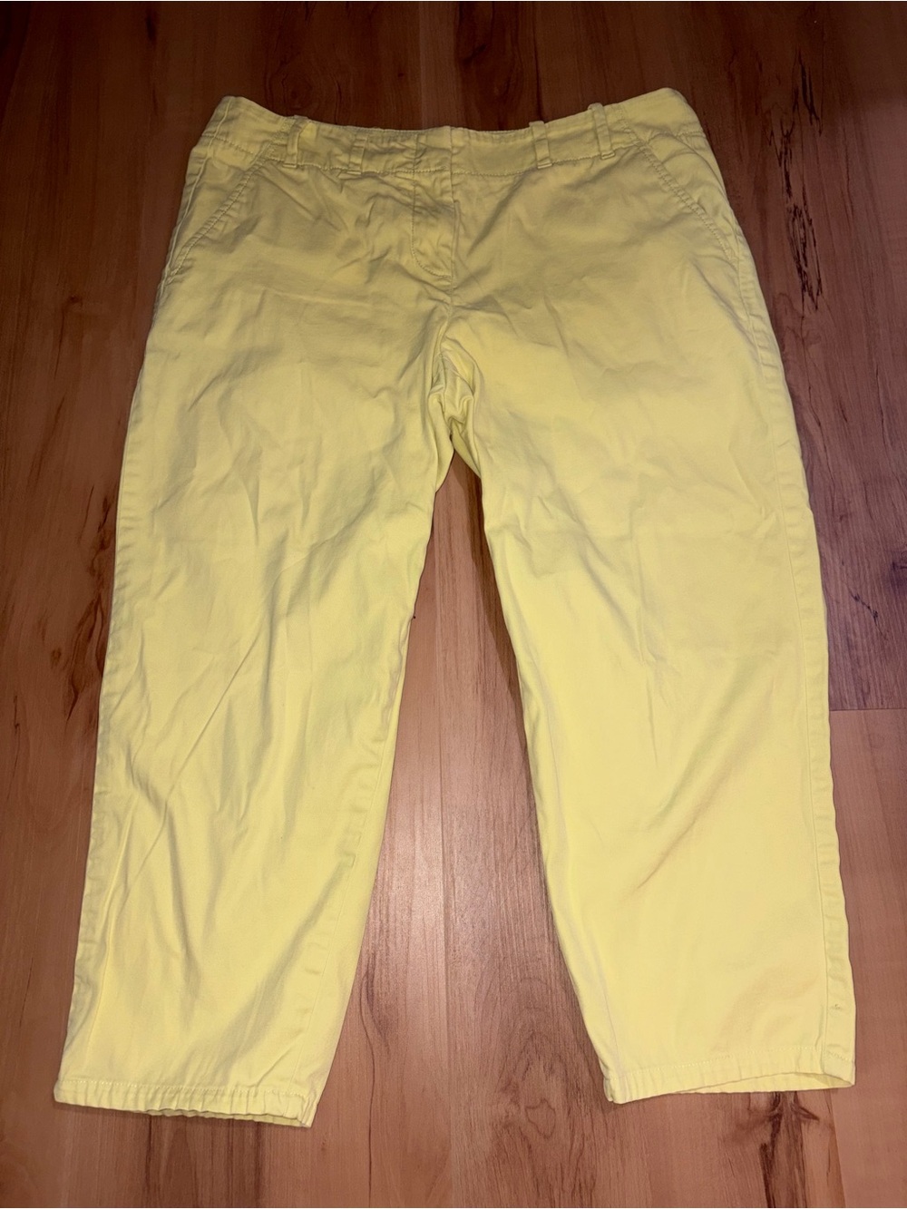 Talbots yellow cropped capri pants